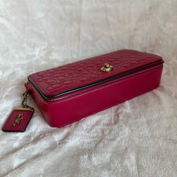 NWOT! Coach Dinky Signature Convertible Shoulder Bag In Bright Cherry Leather - Picture 7 of 15